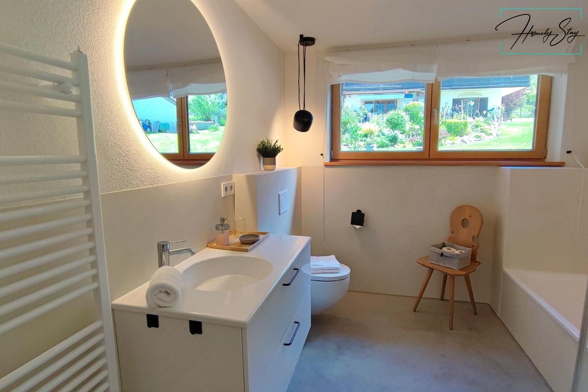 Ferienhaus Homely Velosoph Quartier - Familienfreundliches Mit 3 Schlafzimmern, 300m Zur Ski-piste, E-auto Ladestation Bayrischzell